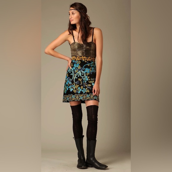 Free People Lost in Paradise Strapless Floral Velvet Mini Dress M - Picture 3 of 11